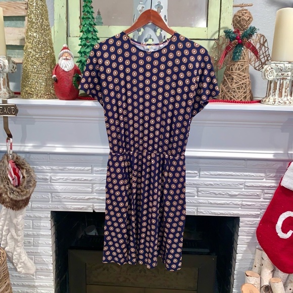 Boden Navy Daisy Print Jersey Short Sleeve Dress with Pockets Size 8R - Picture 2 of 7